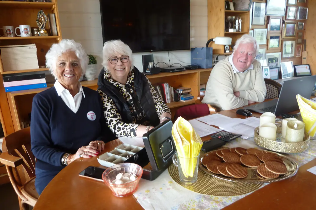 23fd6f8b f148 4ed6 8b09 5a349bbc22a6